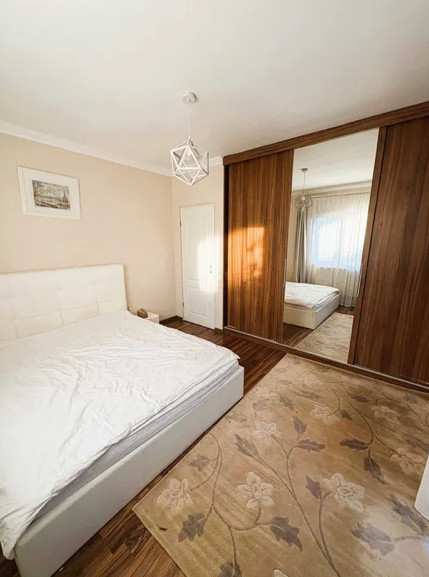 Duplex PET FRIENDLY de inchiriat, 4 camere, zona Terra