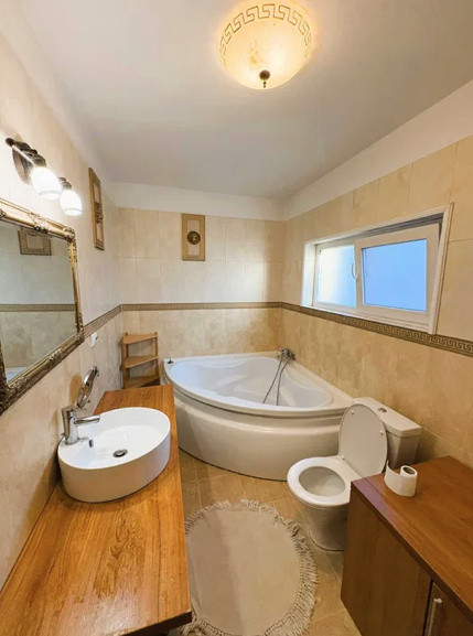 Duplex PET FRIENDLY de inchiriat, 4 camere, zona Terra