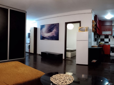 Apartament de 2 camere, 45 mp, parcare, zona Tineretului