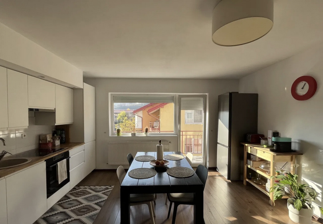 Apartament 3 Camere, 64mp, Etaj Intermediar, Parcare, Zona Eroilor