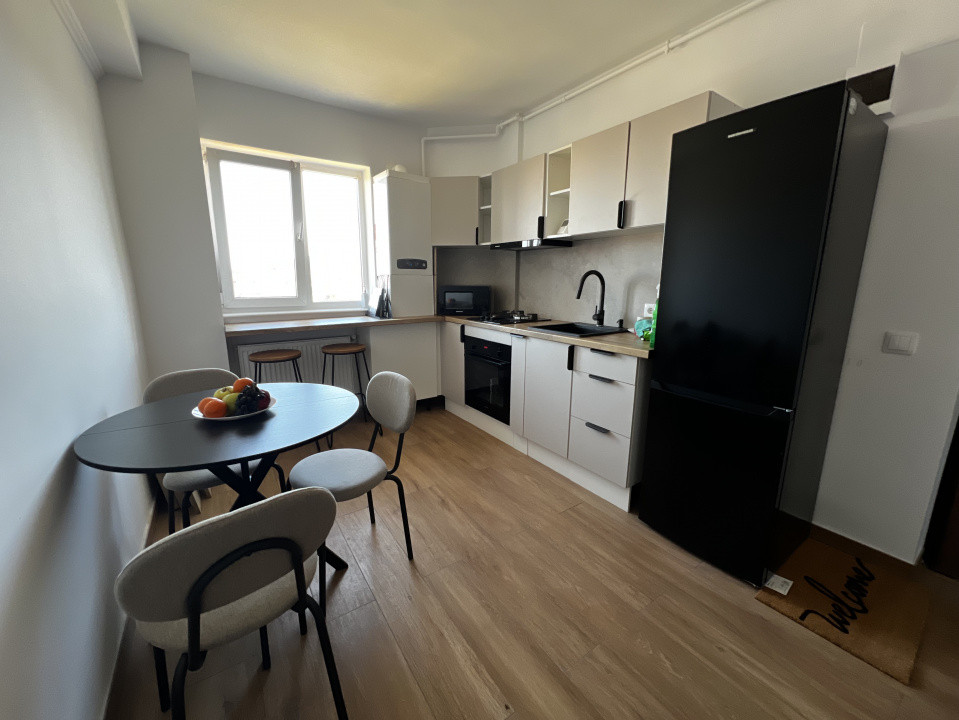 Apartament de o camera, 35mp,  zona Eroilor