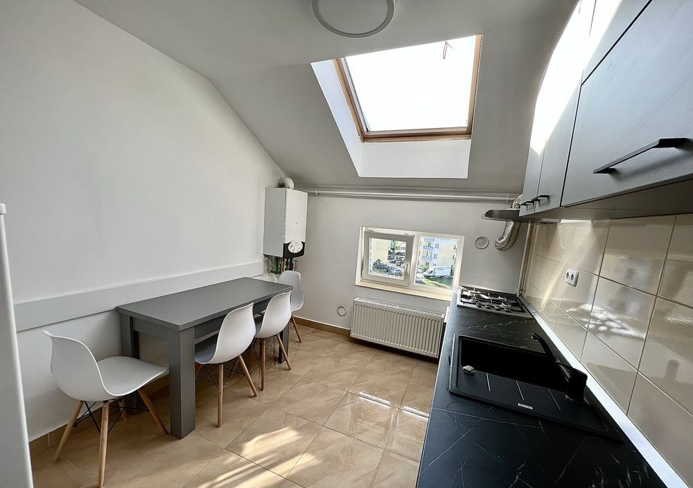 Apartament de o camera, 40 mp, zona Florilor