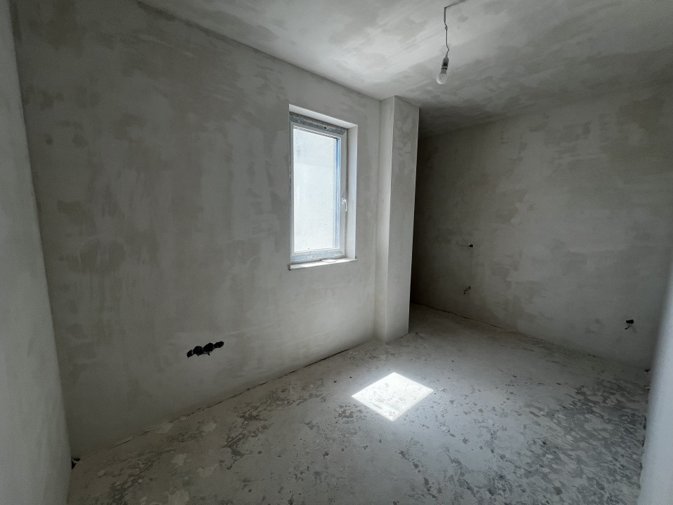 Apartament de 3 camere, 54mp utili, parcare, zona Somesului