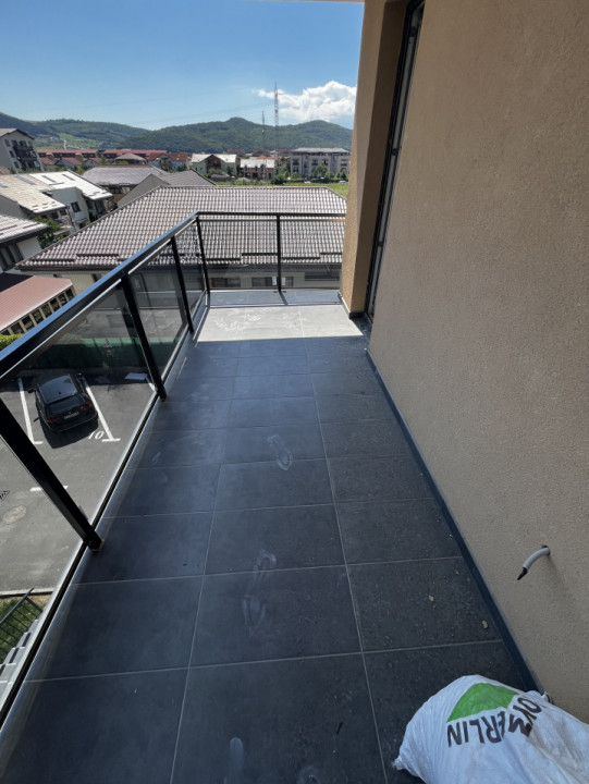 Apartament de 3 camere, 54mp utili, parcare, zona Somesului