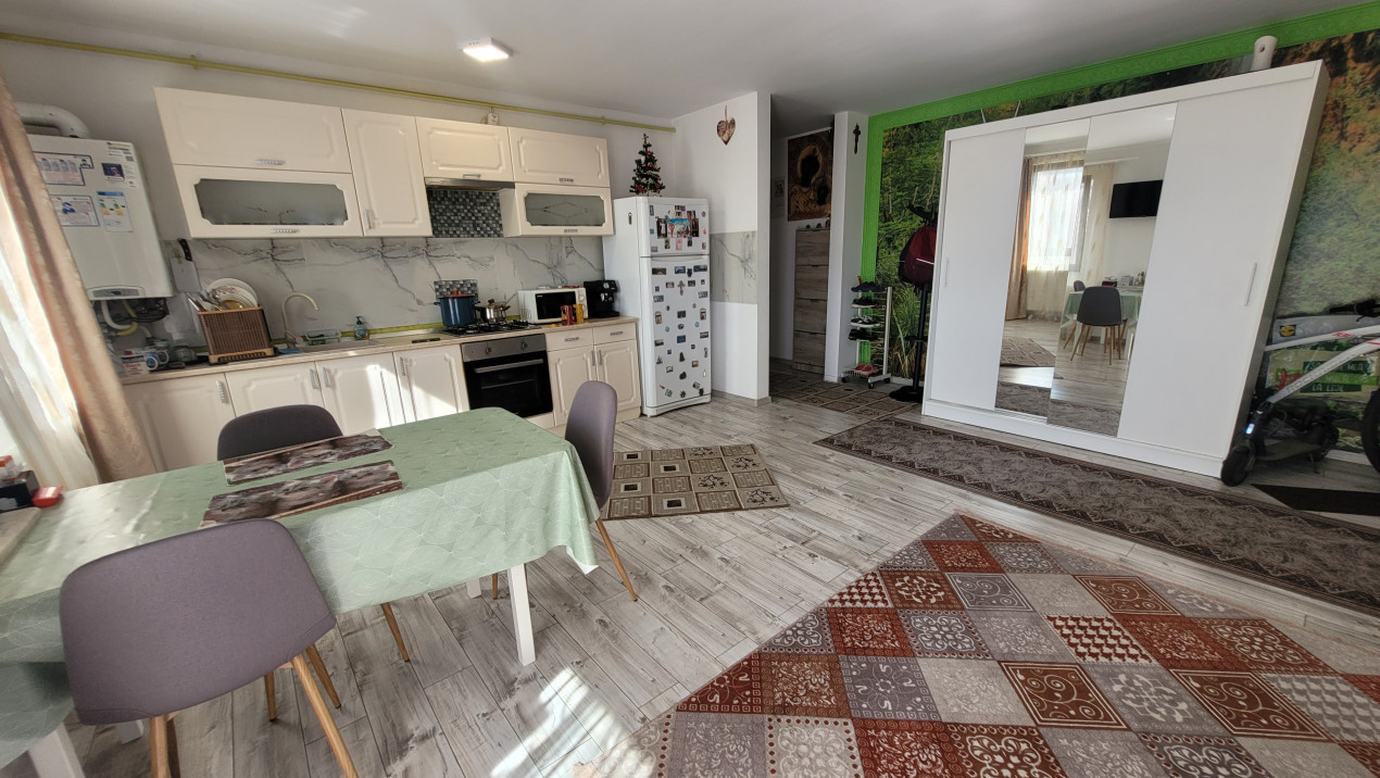 Apartament 3 Camere, 2 Bai, 71mp, Etaj Intermediar, Zona Subcetate