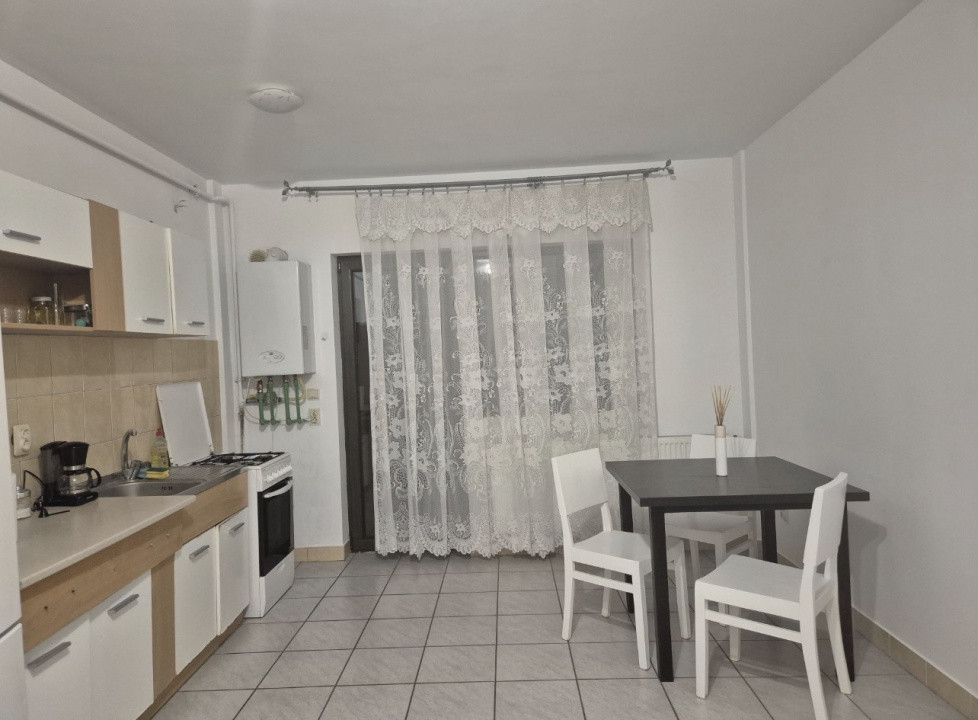 Apartament de 2 camere, 46 mp, zona Stejarului