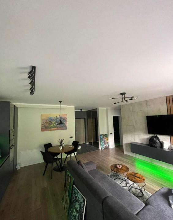 Apartament 2 Camere, 53mp, Etaj Intermediar, Parcare, Zona Teilor