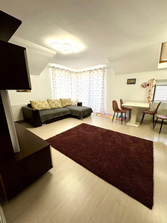 Apartament de 2 camere, loc de parcare, zona Kik