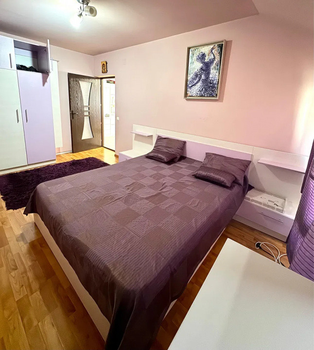 Apartament de 2 camere, loc de parcare, zona Kik