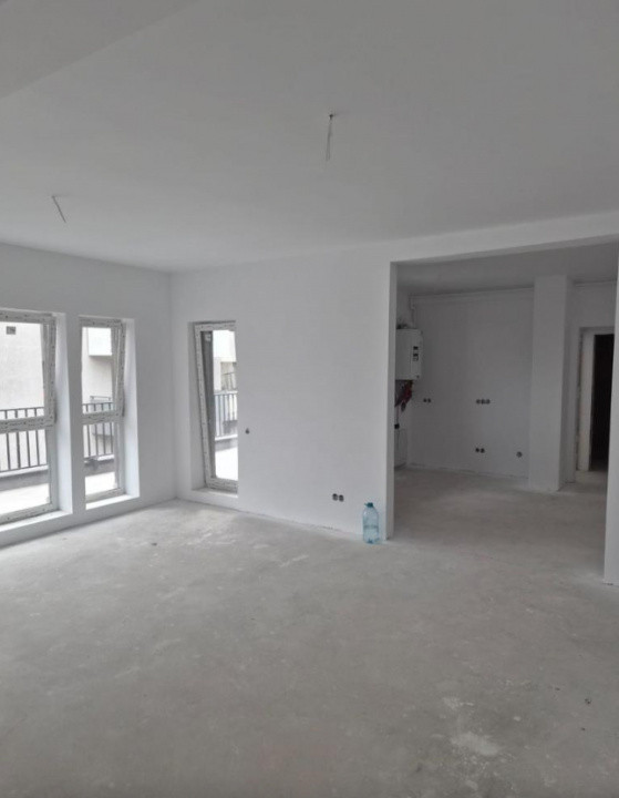 Apartament FINISAT, terasa 30 mp, parcare, zona Somesului