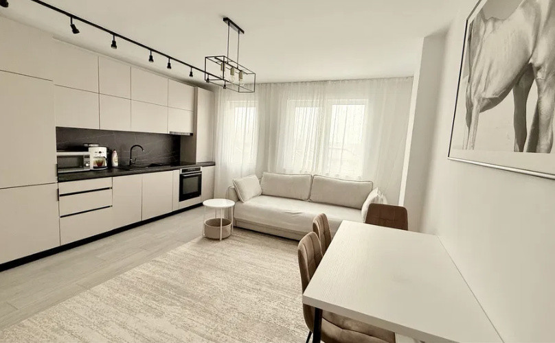 Apartament de 3 camere, modern, parcare, str Somesului