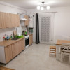 Apartament de 2 camere, 44 mp, parcare, zona Florilor