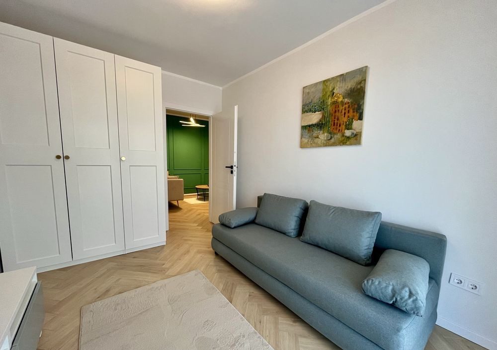 Apartament de 3 camere, 55 mp, zona Eroilor