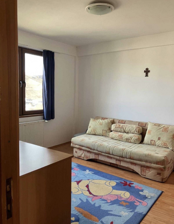 Apartament de 3 camere, 60 mp, zona ANL