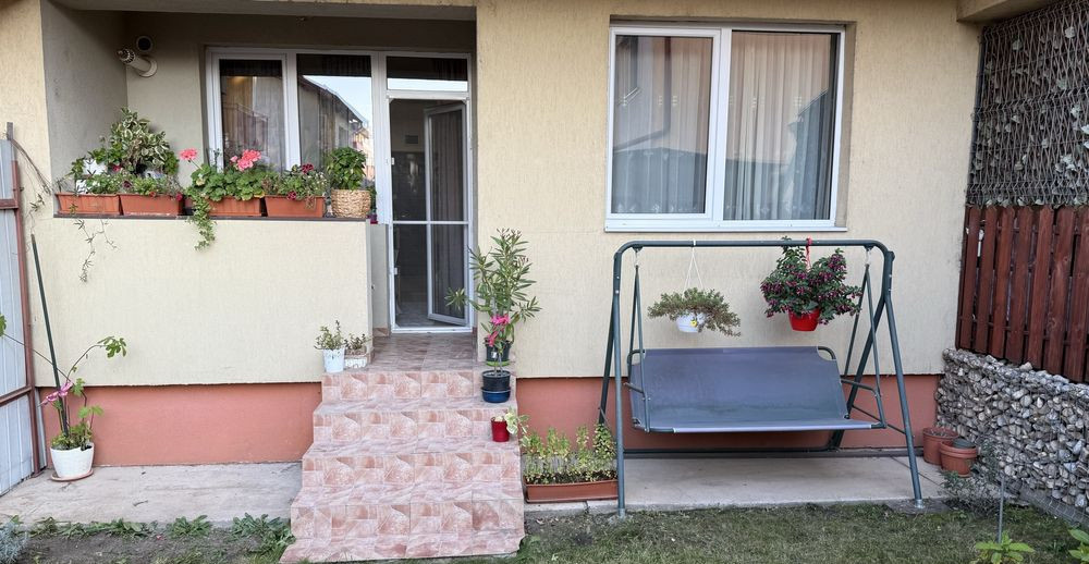 Apartament de 2 camere, cu grădina, zona Terra