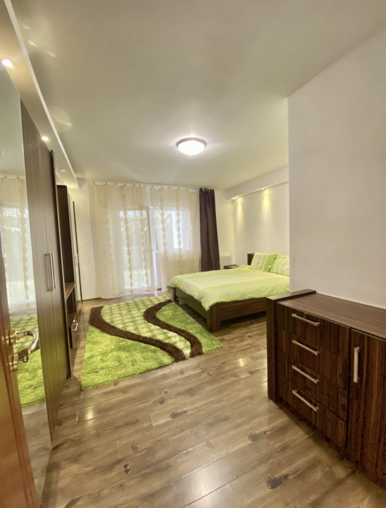 Apartament de 2 camere, 54 mp, gradina, zona Vivo