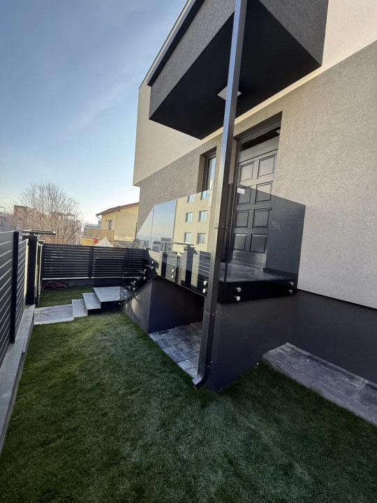 Duplex Premium 5 Camere, 223mp, Zona Donath Park