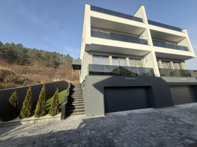 Duplex Premium 5 Camere, 223mp, Zona Donath Park