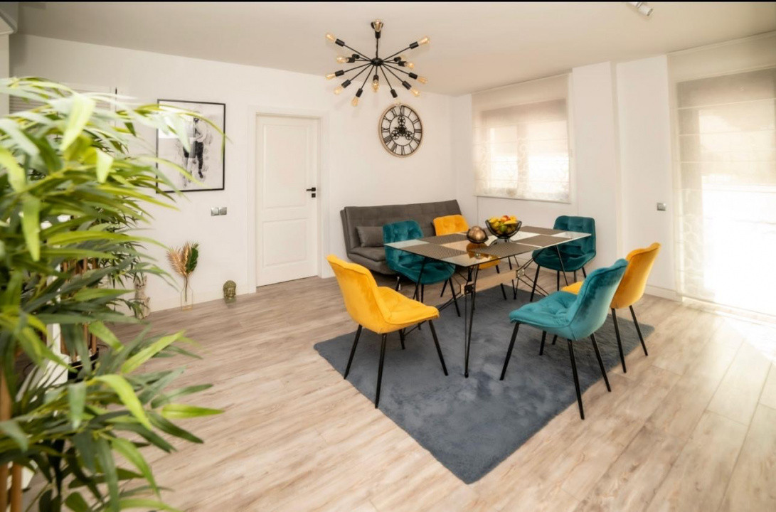 Apartament de 3 camere, 60 mp, 37 mp gradina, zona Vivo