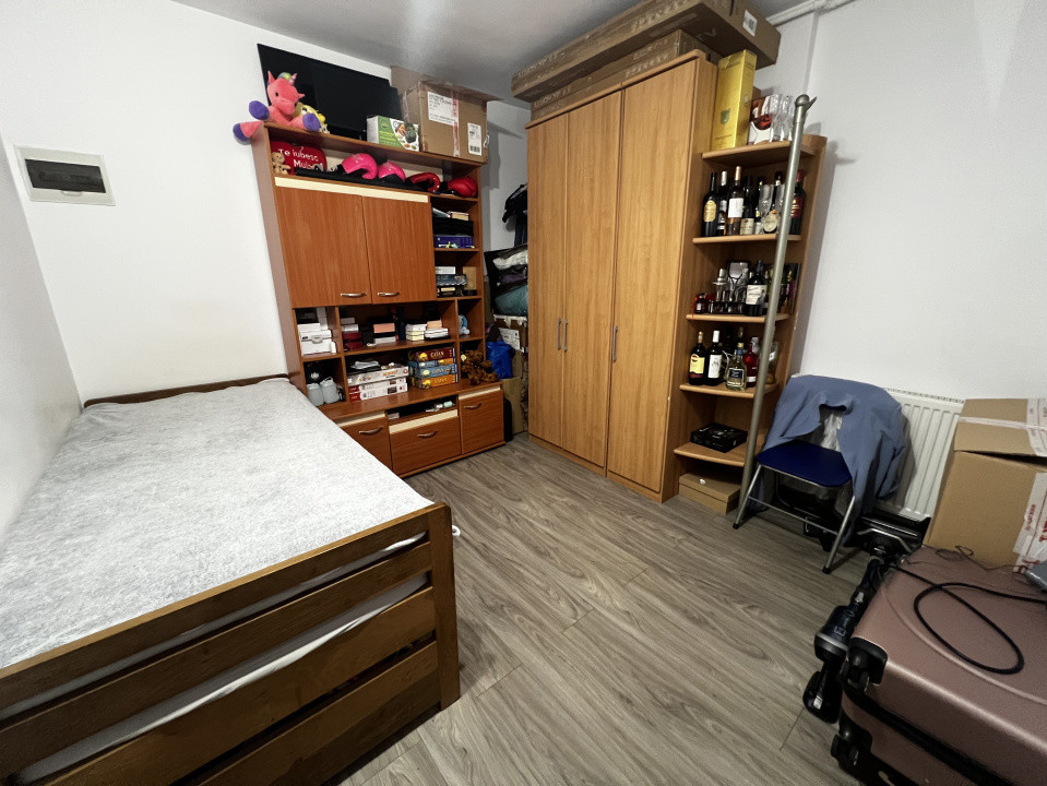 Apartament de 3 camere, 57mp utili, garaj, zona Vivo