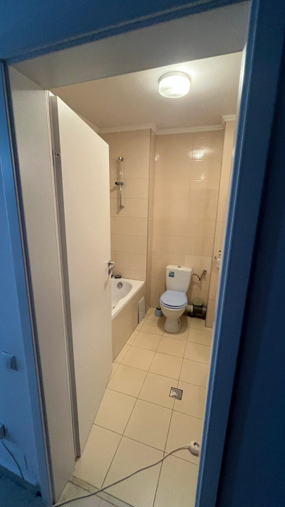 Apartament de o camera, 37 mp, parcare, zona BMW