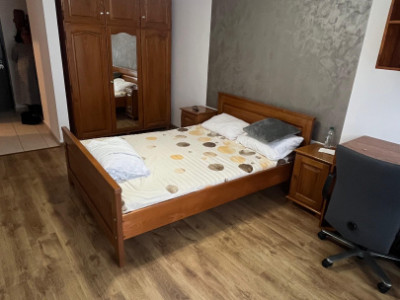 Apartament de o camera, 37 mp, parcare, zona BMW