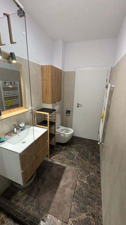 Apartament cochet, parcare, str Urusagului