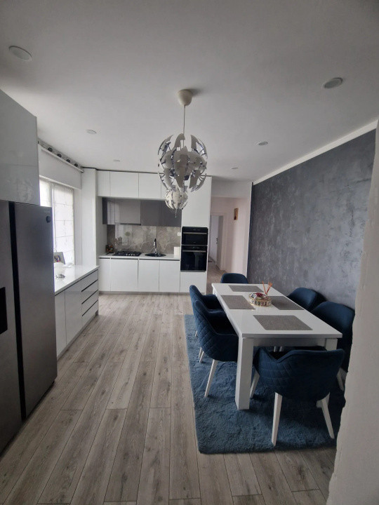 Apartament 3 Camere, 55mp, Parcare, Zona Tineretului