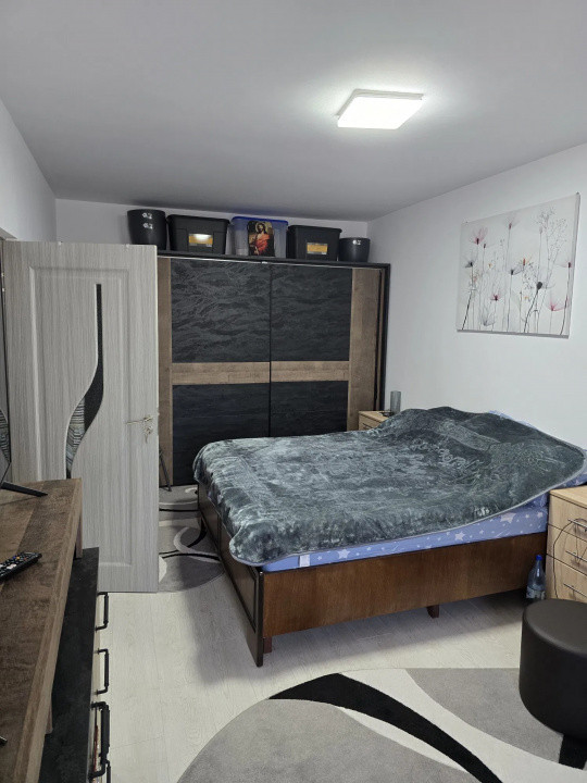 Apartament 1 Camera Decomandat, 42mp, 2 Parcari, Zona Parc Poligon