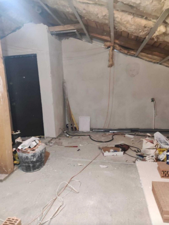 Apartament la pod, 275 mp utili, parcare, str Abatorului