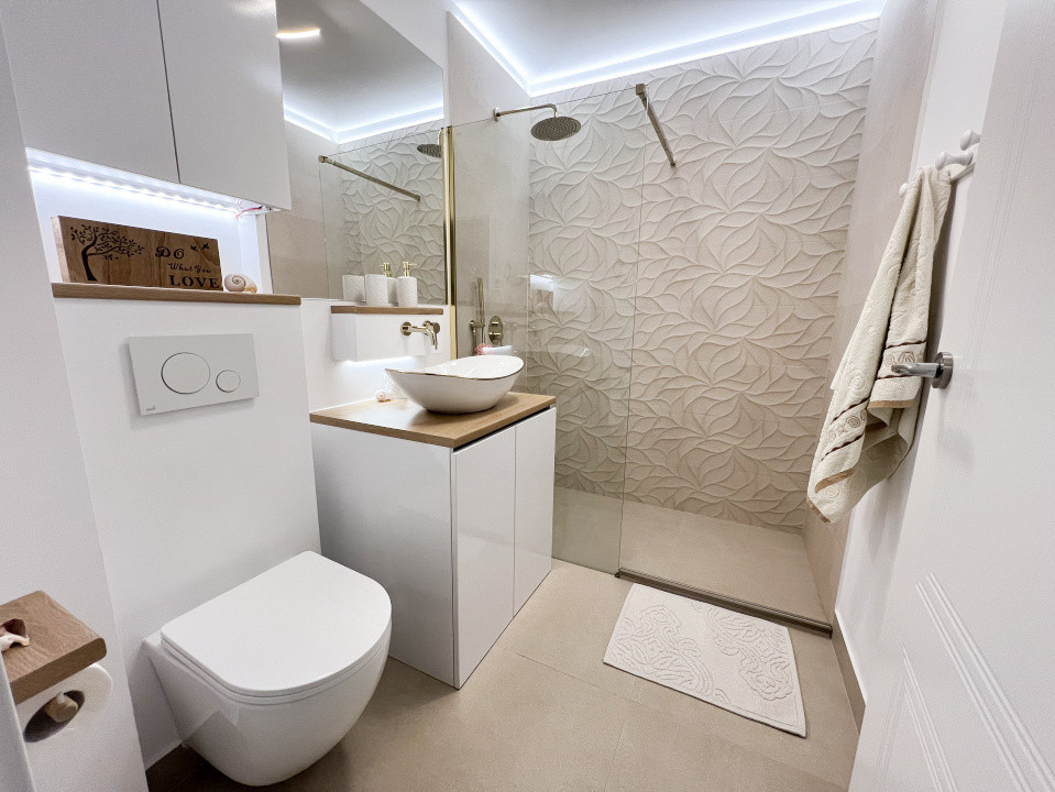 Apartament cochet de 2 camere, loc de parcare, strada 