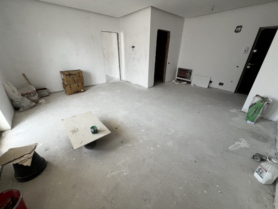 Apartament de 3 camere, 2 bai, parcare, Sesul de Sus