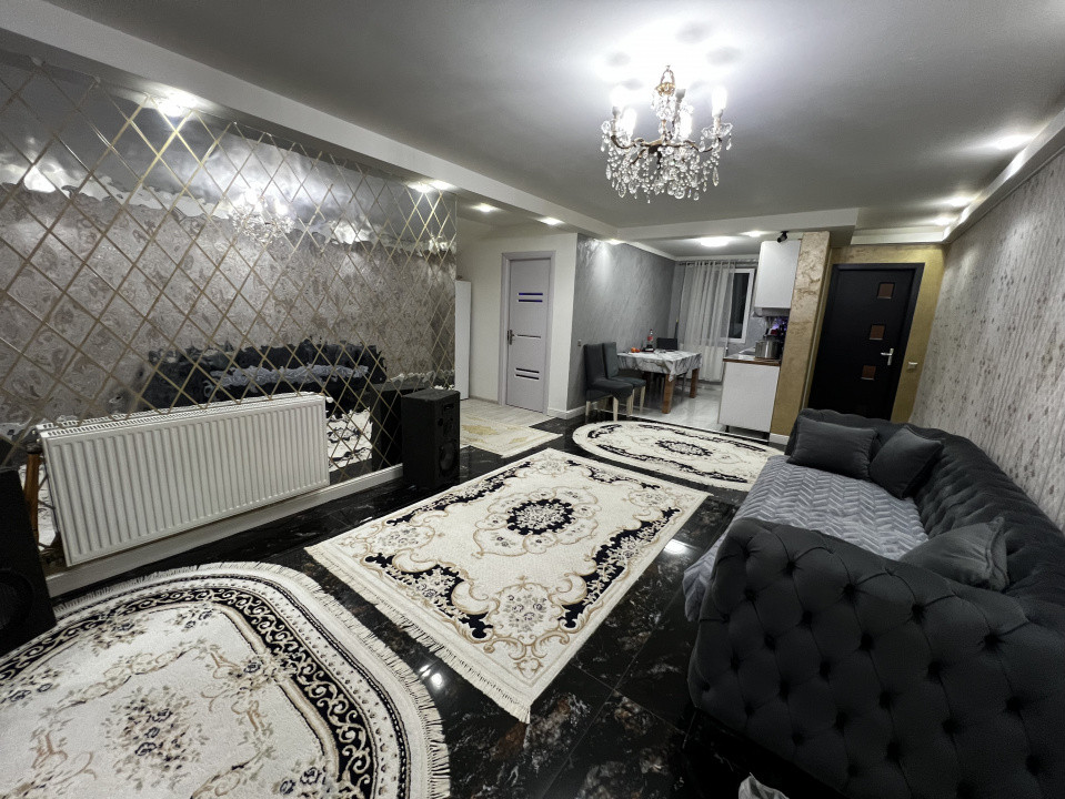 Apartament de 3 camere, 70mp, parcare, zona Porii