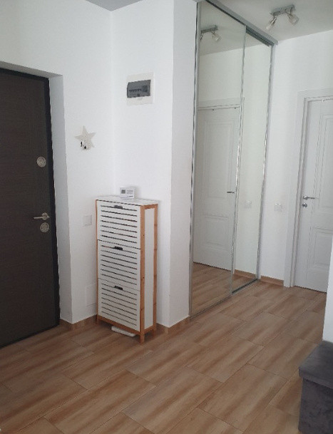 Apartament de 2 camere, 47 mp, gradina, 2 parcari, str Fagului