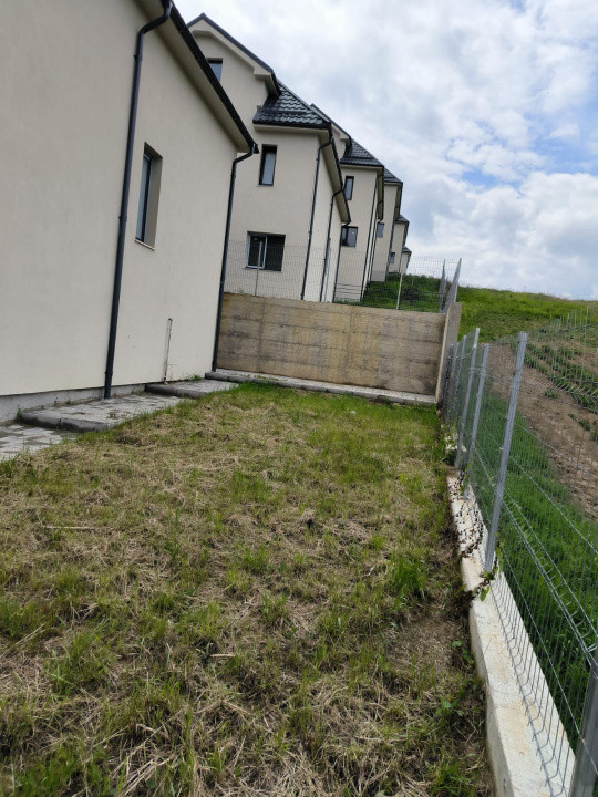 Casa Individuala, 120mp Utili, 440mp Teren, Dezmir