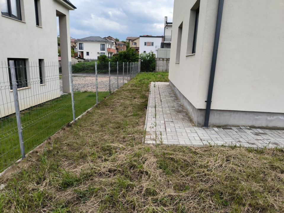 Casa Individuala, 120mp Utili, 440mp Teren, Dezmir