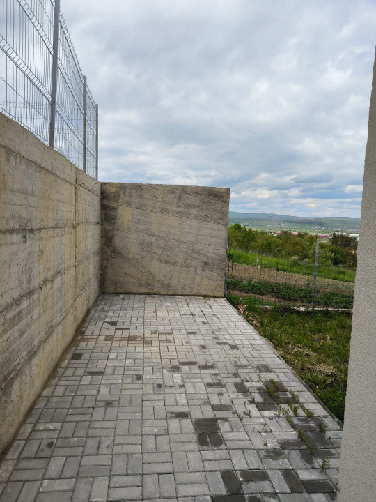 Casa Individuala, 120mp Utili, 440mp Teren, Dezmir