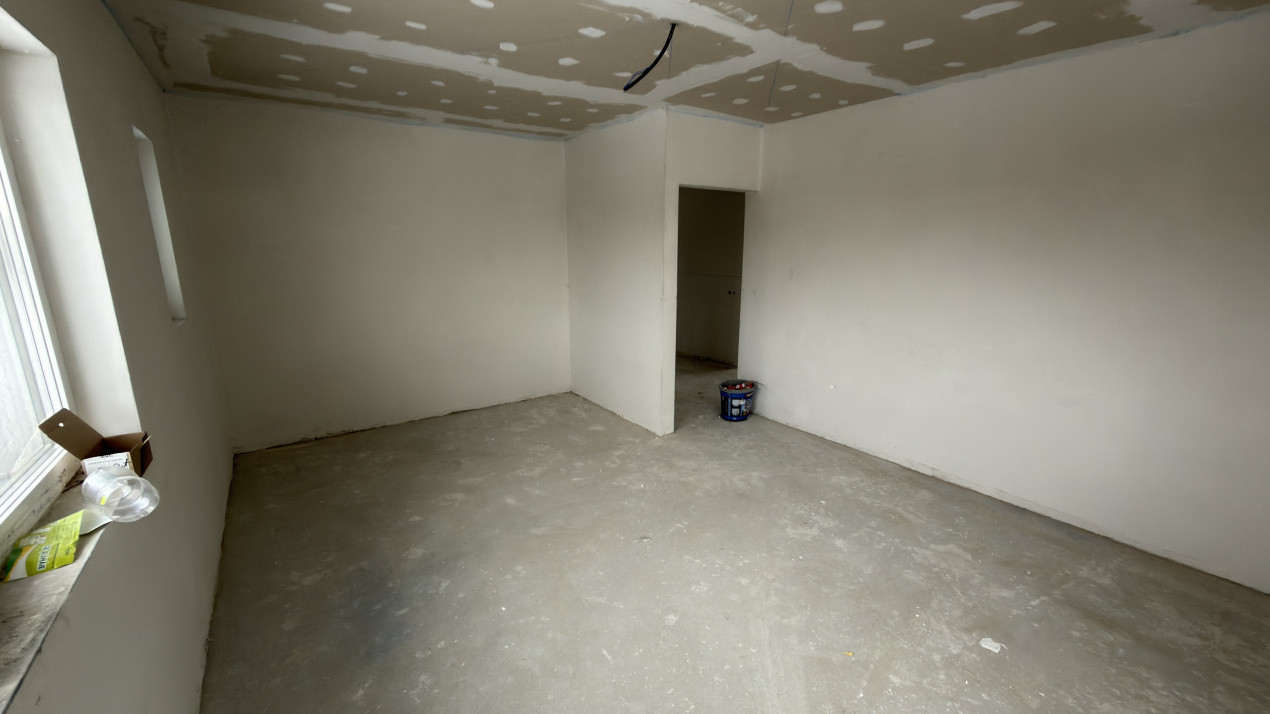 Duplex De 4 Camere, 97mp, Zona Teilor