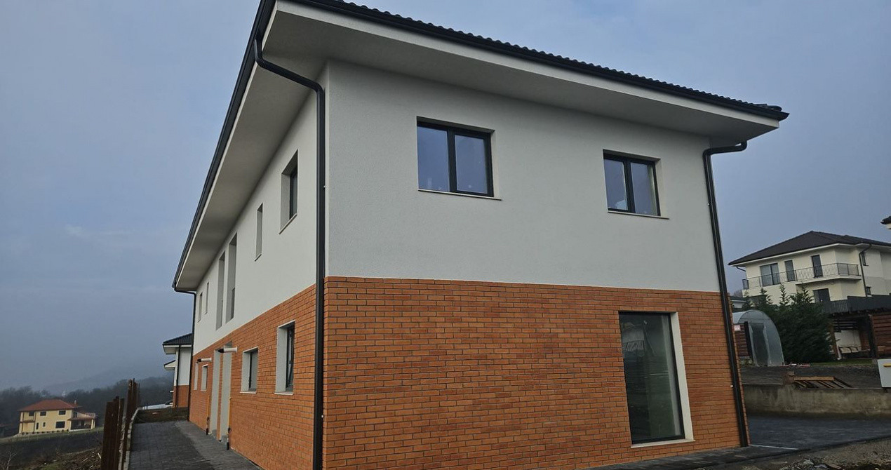 Duplex De 4 Camere, 119mp, Zona Profi