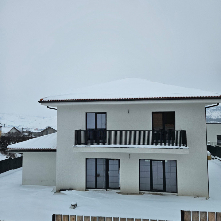 Casa Individuala 4 Camere, 165mp, Zona Profi