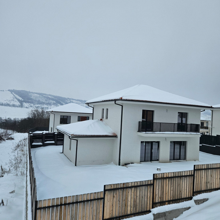 Casa Individuala 4 Camere, 165mp, Zona Profi