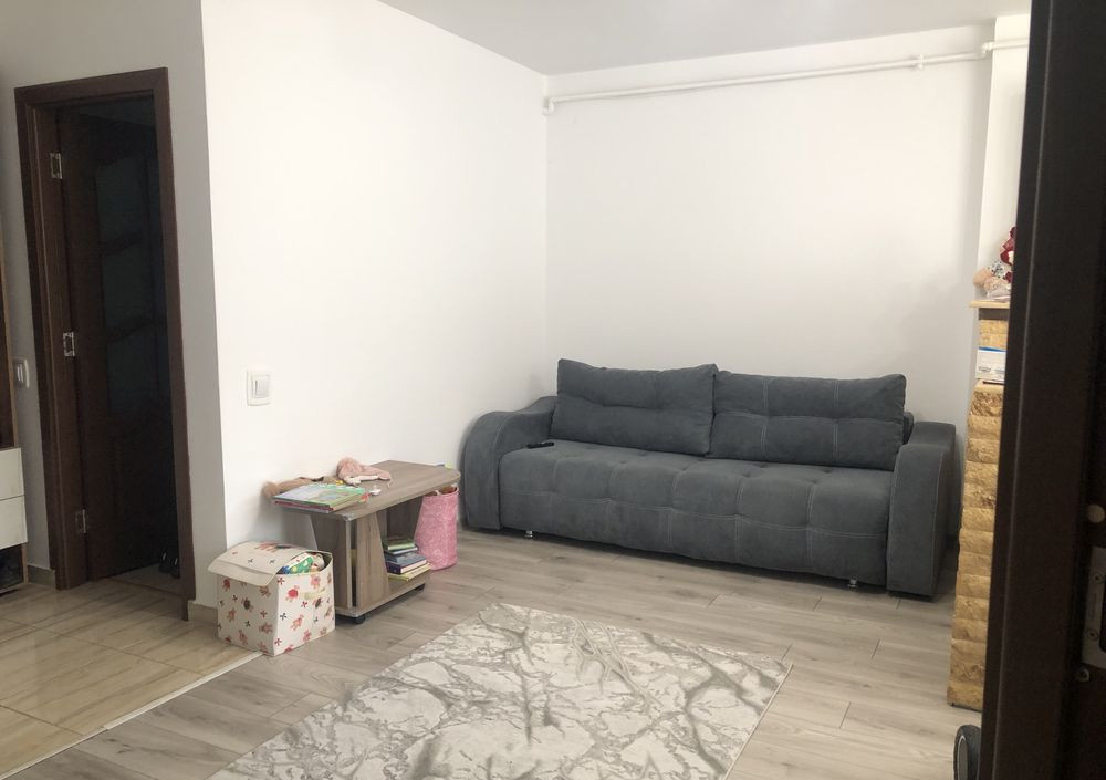 Apartament de 2 Camere, 54mp, Etaj Intermediar, Zona Urusagului