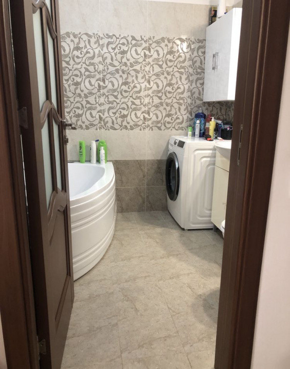 Apartament de 2 Camere, 54mp, Etaj Intermediar, Zona Urusagului
