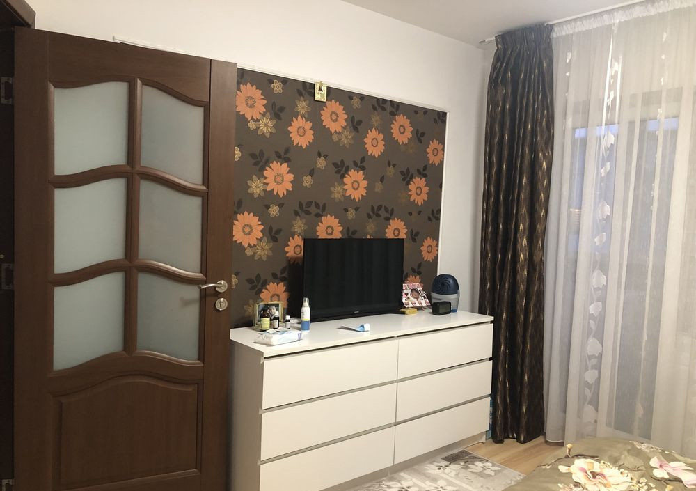 Apartament de 2 Camere, 54mp, Etaj Intermediar, Zona Urusagului