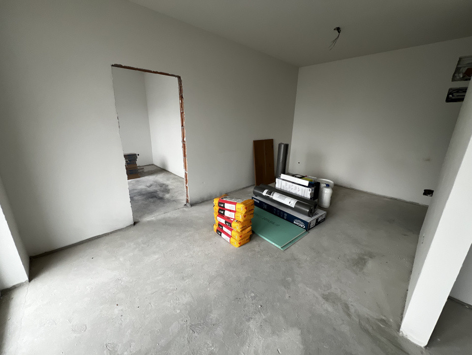 Apartament de 2 camere, 43.4 mp, parcare, zona Cetatii