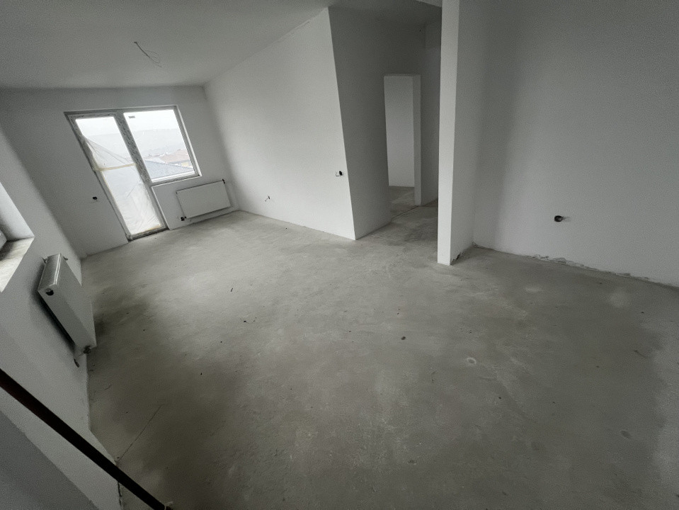 Apartament de 3 camere, 62 mp, zona Urusagului