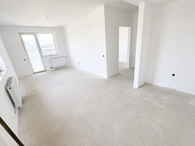 Apartament de 3 camere, 62 mp, zona Urusagului