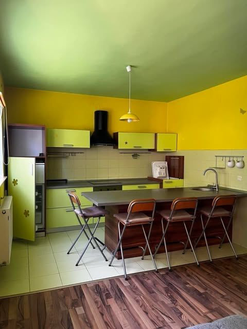 Apartament de 3 camere, 53 mp, zona verde, str Salcamului