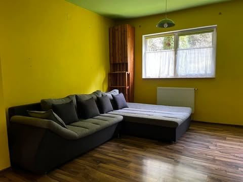 Apartament de 3 camere, 53 mp, zona verde, str Salcamului