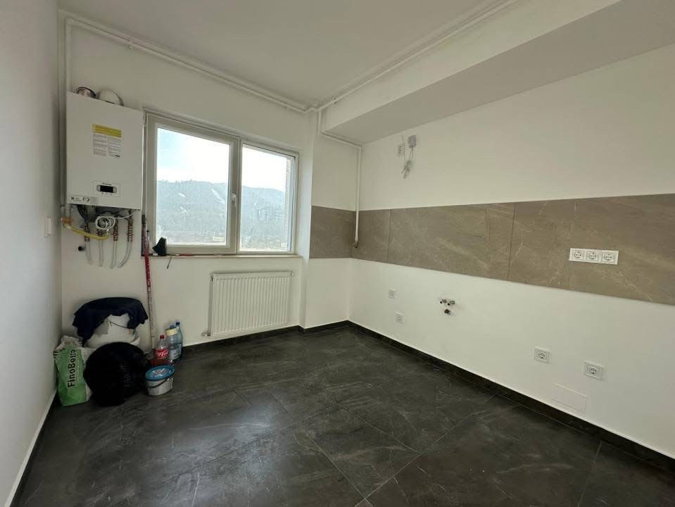 Apartament de 2 camere decomandate, parcare subterana, str. Urusagului
